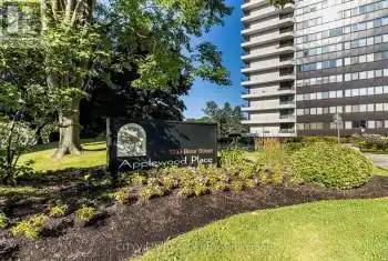 1333 Bloor Street Unit# 419, Mississauga (Applewood), Ontario L4Y3T6, 2 Bedrooms Bedrooms, ,1 BathroomBathrooms,Condo,For Rent,Bloor,W11882557