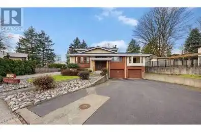 3605 LYNNDALE Crescent Burnaby British Columbia V5A3S4