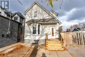 427 CANNON Street, Hamilton, Ontario L8L2C8, 3 Bedrooms Bedrooms, ,3 BathroomsBathrooms,All Houses,For Sale,CANNON,40683863