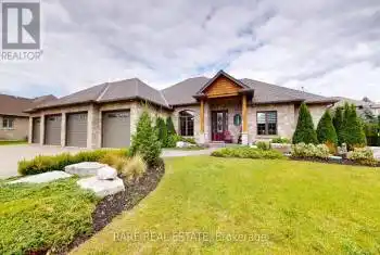 33 Woodside Drive, Brant (Brantford Twp), Ontario N0E1K0, 5 Bedrooms Bedrooms, ,4 BathroomsBathrooms,All Houses,For Sale,Woodside,X11884538