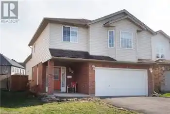 17 HAWKSWOOD Drive, Kitchener, Ontario N2K4J6, 3 Bedrooms Bedrooms, ,3 BathroomsBathrooms,All Houses,For Rent,HAWKSWOOD,40684003