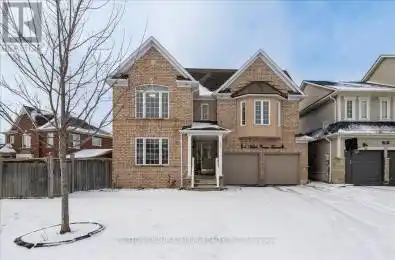 4 Maple Crown Terrace Barrie (Innis-Shore) Ontario L4M7H3