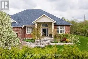 4 Blake Street, East Gwillimbury, Ontario L0E1R0, 3 Bedrooms Bedrooms, ,3 BathroomsBathrooms,All Houses,For Sale,Blake,N9309563