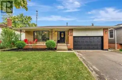 31 FARRINGFORD Drive Brantford Ontario N3R6K5