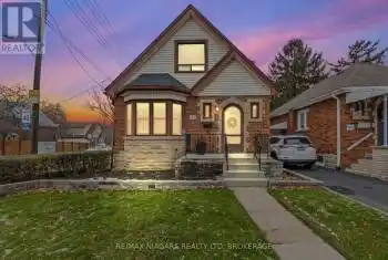 1671 KING Street, Hamilton (Delta), Ontario L8K1V2, 5 Bedrooms Bedrooms, ,3 BathroomsBathrooms,All Houses,For Sale,KING,X11886220