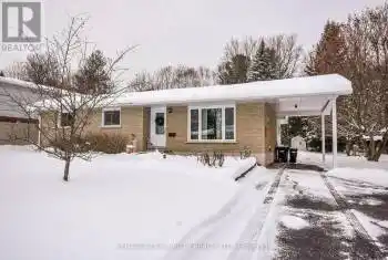 93 Jamieson Crescent, Oro-Medonte, Ontario L3V6H8, 3 Bedrooms Bedrooms, ,1 BathroomBathrooms,All Houses,For Sale,Jamieson,S11886309