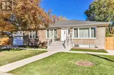 17 Dorchester Drive Toronto (Clanton Park) Ontario M3H3J2