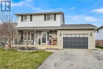 32 KIEV Boulevard, Brantford, Ontario N3P1Y8, 3 Bedrooms Bedrooms, ,2 BathroomsBathrooms,All Houses,For Sale,KIEV,40680605