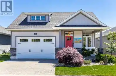 7 Sunrise Lane Lambton Shores (Grand Bend) Ontario N0M1T0