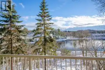 24 ONTARIO Street Unit# 201, Bracebridge (Macaulay), Ontario P1L2H5, 3 Bedrooms Bedrooms, ,2 BathroomsBathrooms,Condo,For Sale,ONTARIO,X11887712