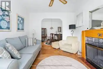 42 Thirty Eighth Street, Toronto (Long Branch), Ontario M8W3L9, 2 Bedrooms Bedrooms, ,2 BathroomsBathrooms,All Houses,For Sale,Thirty Eighth,W11887829