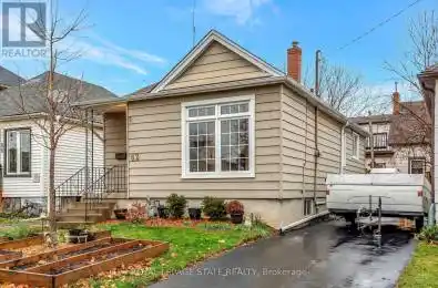 62 Houghton Avenue Hamilton (Crown Point) Ontario L8H4L4