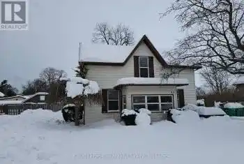 43 Trafalgar Street, Goderich (Goderich Town), Ontario N7A1T3, 5 Bedrooms Bedrooms, ,3 BathroomsBathrooms,All Houses,For Sale,Trafalgar,X11888046