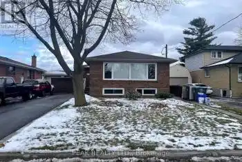 33 Cumberland Drive Unit# Upper, Brampton (Brampton North), Ontario L6V1W5, 3 Bedrooms Bedrooms, ,1 BathroomBathrooms,All Houses,For Rent,Cumberland,W11888139