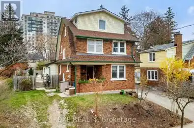 16 Dunbar Road Waterloo Ontario N2L2C7