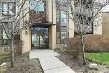 3835 Lake Shore Boulevard Unit# 104, Toronto (Long Branch), Ontario M8W1R2, 3 Bedrooms Bedrooms, ,2 BathroomsBathrooms,Condo,For Rent,Lake Shore,W11889009