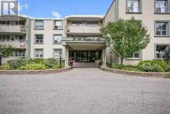 70 Old Sheppard Avenue Unit# 303, Toronto (Pleasant View), Ontario M2J3L6, 2 Bedrooms Bedrooms, ,1 BathroomBathrooms,Condo,For Sale,Old Sheppard,C11889300