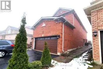 31 Eagle Peak Drive Unit# bsmt, Richmond Hill (Westbrook), Ontario L4S2W3, 2 Bedrooms Bedrooms, ,1 BathroomBathrooms,All Houses,For Rent,Eagle Peak,N11889706