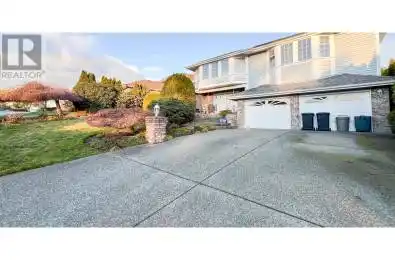 2215 SORRENTO Drive Coquitlam British Columbia V3K6H6