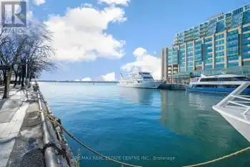 99 Harbour Square Unit# 1702, Toronto (Waterfront Communities), Ontario M5J2H2, 2 Bedrooms Bedrooms, ,2 BathroomsBathrooms,Condo,For Sale,Harbour,C11890085