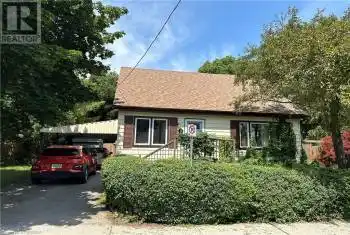 8 STERLING Street, Brantford, Ontario N3T4B1, 4 Bedrooms Bedrooms, ,2 BathroomsBathrooms,All Houses,For Rent,STERLING,40684898