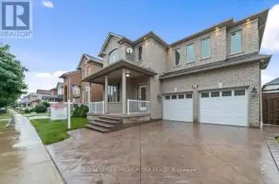 45 Forecastle Road Vaughan (Patterson) Ontario L4K5J1