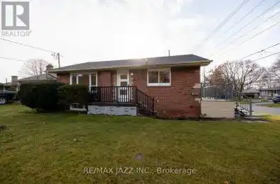 685 Emerson Avenue Unit# Main Oshawa (Donevan) Ontario L1H3L2