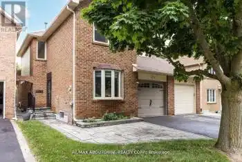 1204 Potters Wheel Crescent, Oakville (Glen Abbey), Ontario L6M1J2, 4 Bedrooms Bedrooms, ,4 BathroomsBathrooms,All Houses,For Sale,Potters Wheel,W11890754