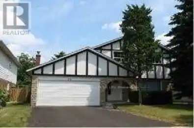 35 Avonwick Gate Toronto (Parkwoods-Donalda) Ontario M3A2M7