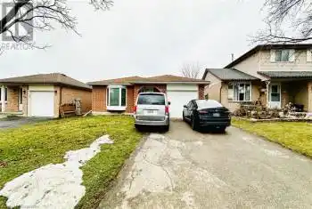 111 SCENIC WOOD Crescent, Kitchener, Ontario N2A3N4, 3 Bedrooms Bedrooms, ,1 BathroomBathrooms,All Houses,For Rent,SCENIC WOOD,40684804