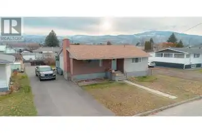 332 Oak Road Kamloops British Columbia V2B1K8