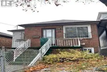 65 Livingstone Avenue, Toronto (Briar Hill-Belgravia), Ontario M6E2L7, 6 Bedrooms Bedrooms, ,3 BathroomsBathrooms,All Houses,For Sale,Livingstone,W11890020