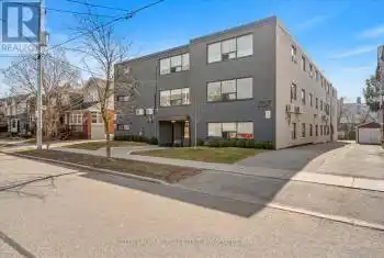 257 Torrens Avenue Unit# 101, Toronto (East York), Ontario M4J2P6, 2 Bedrooms Bedrooms, ,1 BathroomBathrooms,All Houses,For Rent,Torrens,E11891915