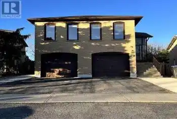 50 Newgreen Crescent Unit# Upper, Brampton (Westgate), Ontario L6S4X9, 2 Bedrooms Bedrooms, ,1 BathroomBathrooms,All Houses,For Rent,Newgreen,W11891978