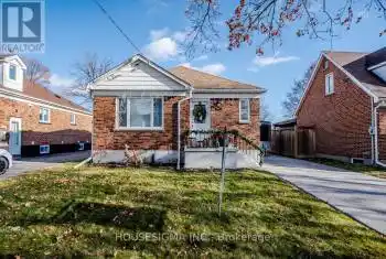 131 Highland Ave, Oshawa, Ontario L1H 6A5, 2 Bedrooms Bedrooms, 5 Rooms Rooms,2 BathroomsBathrooms,All Houses,Sold,Highland,E11892097