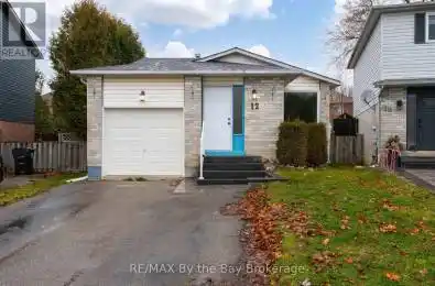 12 Hudson Crescent Bradford West Gwillimbury (Bradford) Ontario L3Z2J2