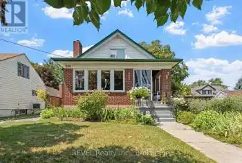 208 North Street, Fort Erie, Ontario L2A3R8, 4 Bedrooms Bedrooms, ,2 BathroomsBathrooms,All Houses,For Sale,North,X9233895