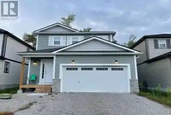 225 Wild Rose Drive, Gravenhurst (Muskoka (S)), Ontario P1P0B4, 3 Bedrooms Bedrooms, ,3 BathroomsBathrooms,All Houses,For Rent,Wild Rose,X11892820