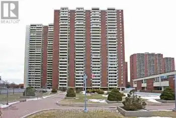 5 Massey Square Unit# 1504, Toronto (Crescent Town), Ontario M4C5L6, 2 Bedrooms Bedrooms, ,1 BathroomBathrooms,Condo,For Sale,Massey,E11893291