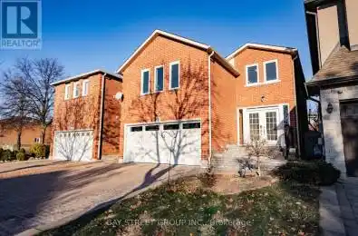 36 Pinewood Drive Vaughan (Crestwood-Springfarm-Yorkhill) Ontario L4J5