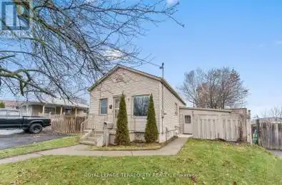 5 Victoria Street Clarington (Bowmanville) Ontario L1C1E7