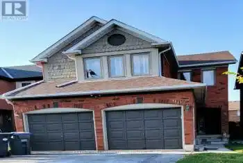 90 Peace Valley Crescent, Brampton (Sandringham-Wellington), Ontario L6R1G4, 4 Bedrooms Bedrooms, ,3 BathroomsBathrooms,All Houses,For Rent,Peace Valley,W11893996