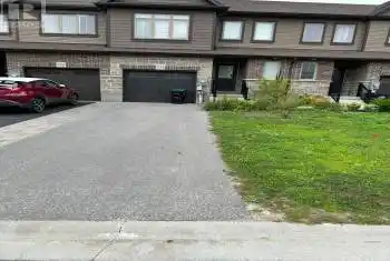 984 Wright Drive, Midland, Ontario L4R0E4, 3 Bedrooms Bedrooms, ,3 BathroomsBathrooms,All Houses,For Rent,Wright,S11893965