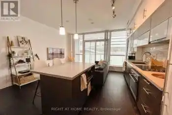 8 Mercer Street Unit# 912, Toronto (Waterfront Communities), Ontario M5V0C4, 2 Bedrooms Bedrooms, ,1 BathroomBathrooms,Condo,For Rent,Mercer,C11894306