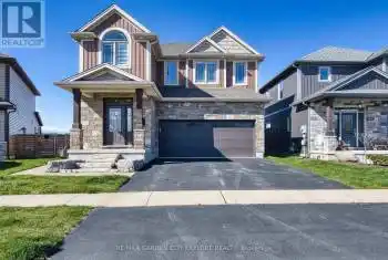 19 Moes Crescent, St. Catharines, Ontario L2M1P8, 3 Bedrooms Bedrooms, ,4 BathroomsBathrooms,All Houses,For Sale,Moes,X9399928