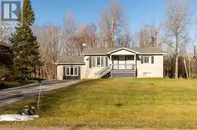 40 Greenwood Crescent Kawartha Lakes Ontario K0M2T0