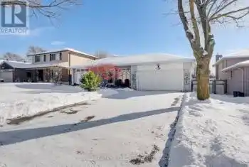 9 Bellevue Crescent, Barrie (Wellington), Ontario L4M2S9, 4 Bedrooms Bedrooms, ,2 BathroomsBathrooms,All Houses,For Sale,Bellevue,S11894513