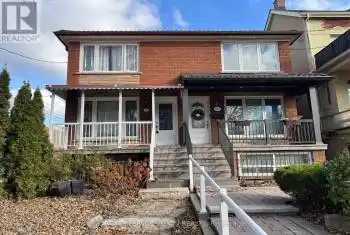 445 Shaw Street, Toronto (Trinity-Bellwoods), Ontario M6J2X4, 4 Bedrooms Bedrooms, ,2 BathroomsBathrooms,All Houses,For Rent,Shaw,C11894596