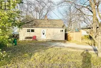 795 Barton Street, Hamilton (Stoney Creek Industrial), Ontario L8E5L8, 2 Bedrooms Bedrooms, ,1 BathroomBathrooms,All Houses,For Rent,Barton,X11895055