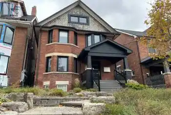 14 Rosemount Avenue Unit# Lower, Toronto (Wychwood), Ontario M6H2M1, 2 Bedrooms Bedrooms, ,1 BathroomBathrooms,All Houses,For Rent,Rosemount,C11895142